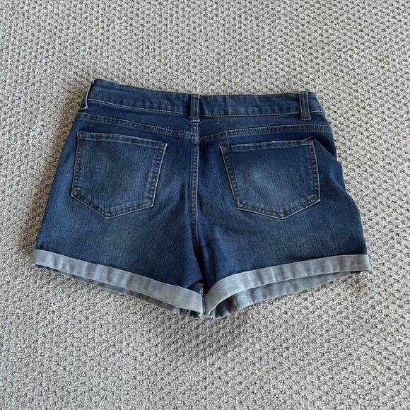 Women's size 6 flat front 5 pocket cuffed Blue denim stretch shorts EUC 2018 - Picture 8 of 8